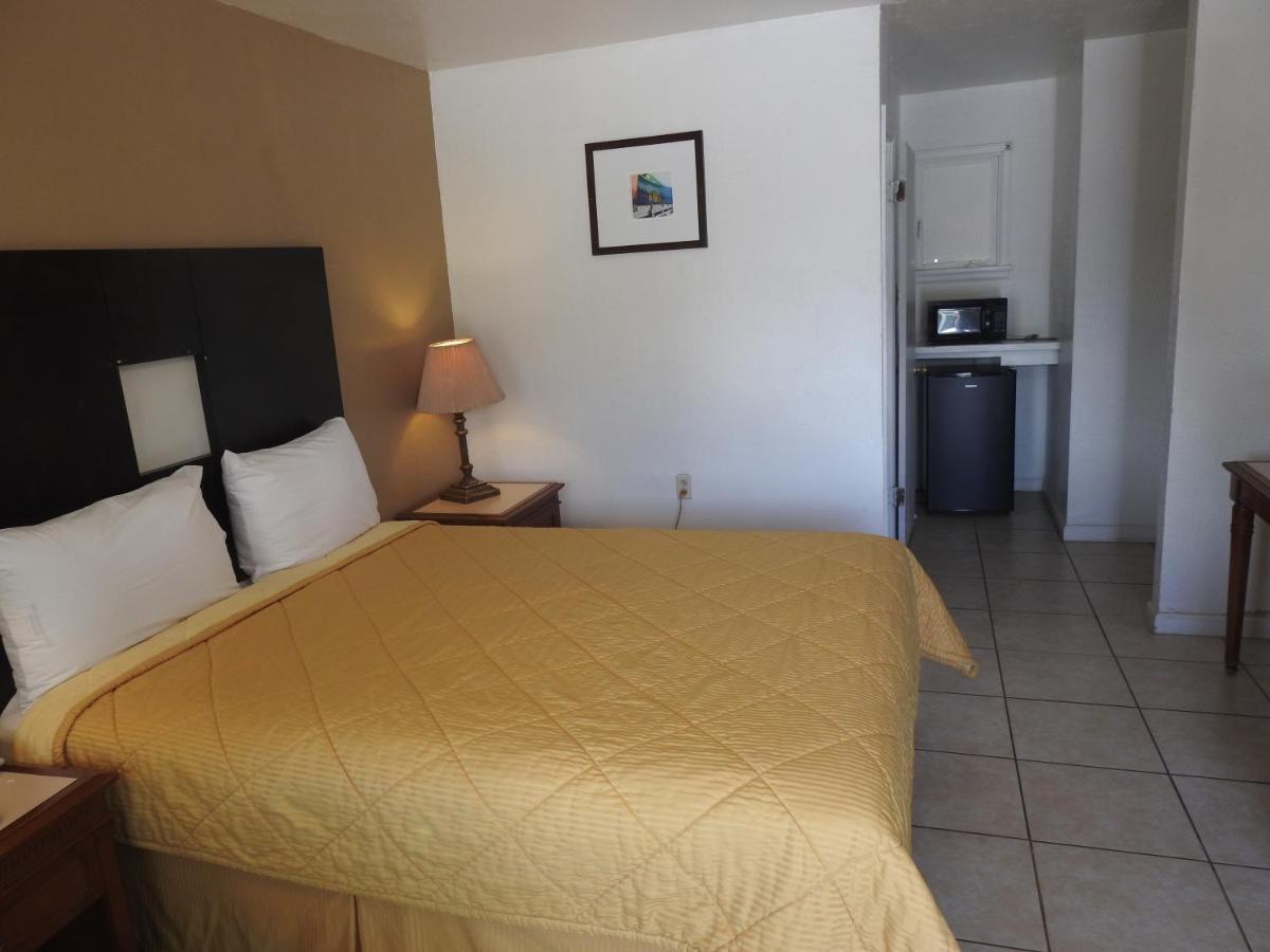 Economy Inn Socorro Buitenkant foto